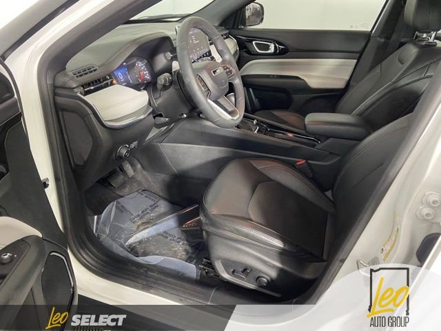 Used 2023 Jeep Compass Limited AWD/4WD image 18
