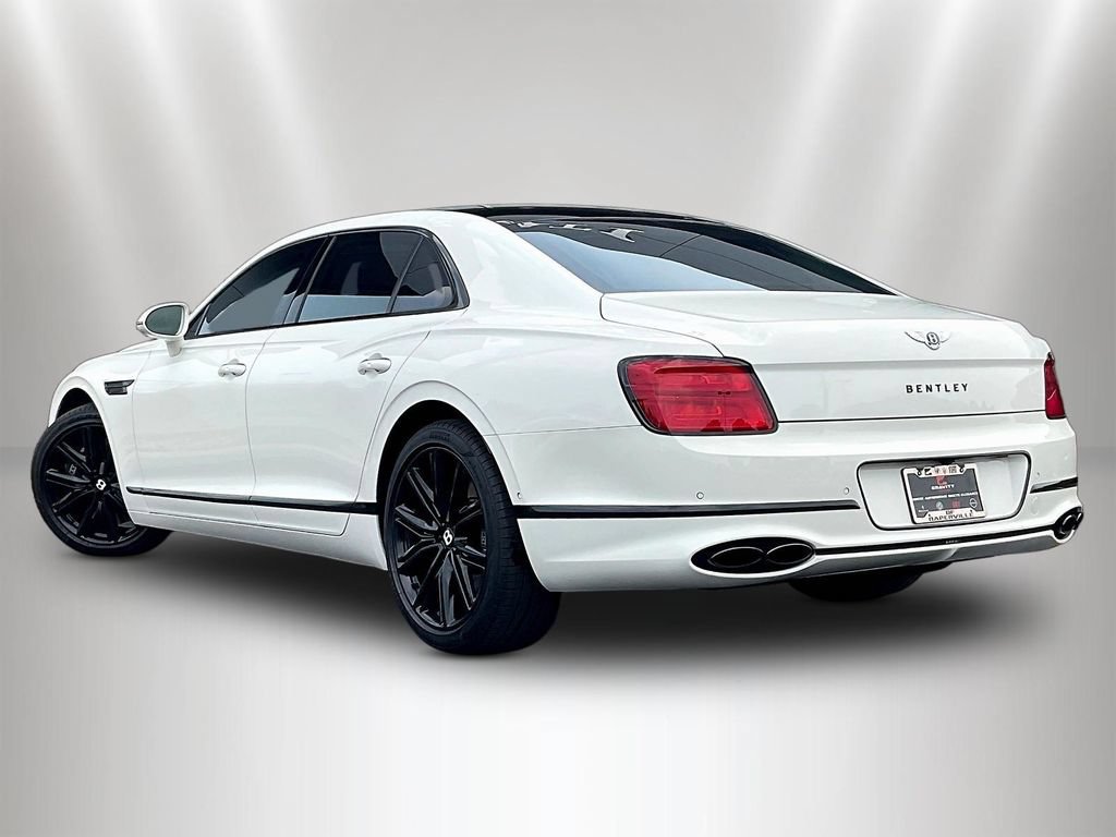 Used 2021 Bentley Flying Spur V8 AWD/4WD image 4