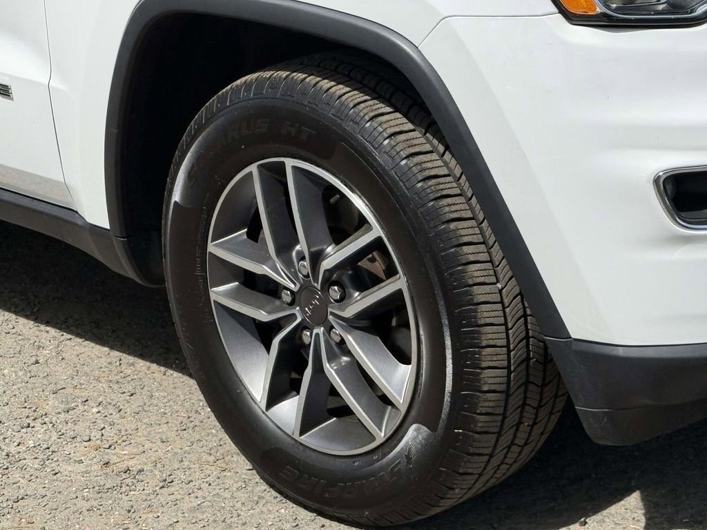 Used 2021 Jeep Grand Cherokee Limited AWD/4WD image 7