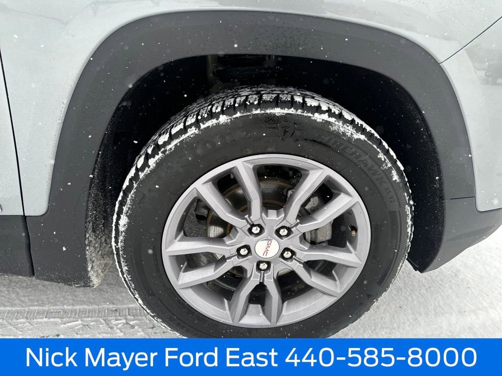 Used 2023 GMC Terrain SLT image 12