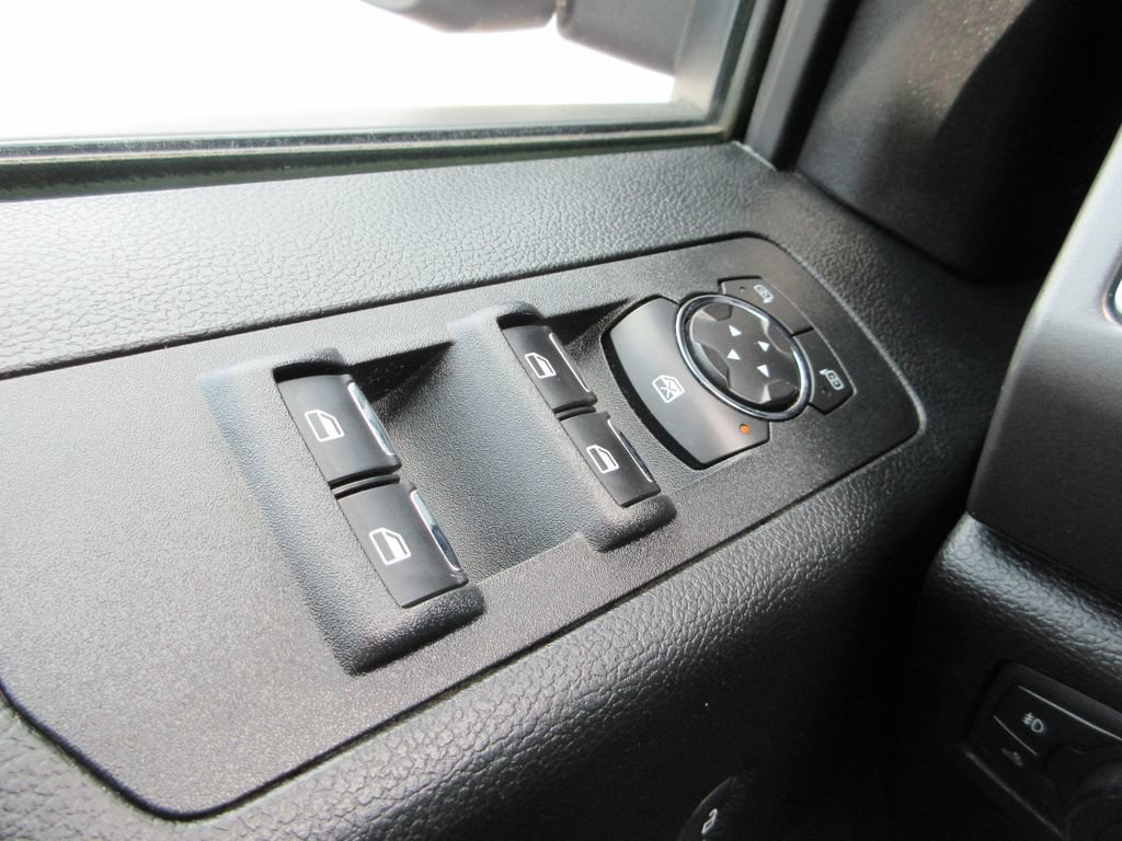 Used 2019 Ford F150 XLT w/ Equipment Group 302A Luxury AWD/4WD image 29