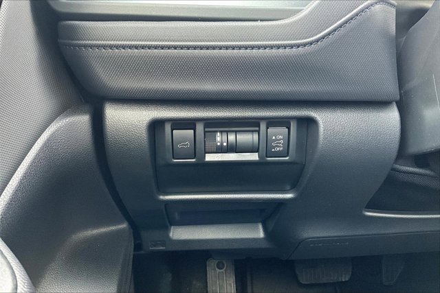 Used 2025 Subaru Forester Limited image 16