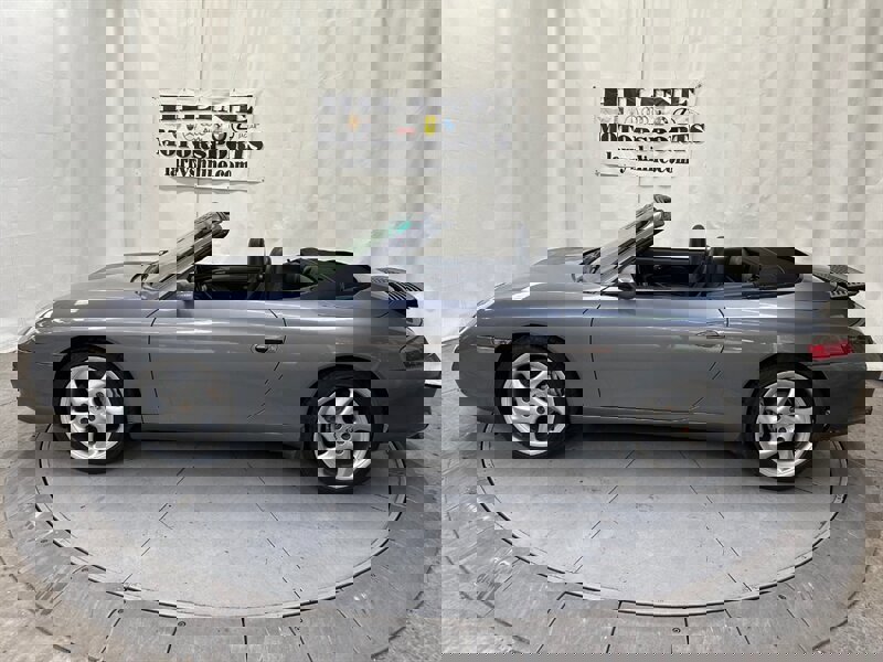 Used 2002 Porsche 911 Carrera 4 image 1