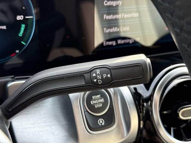 Used 2020 Mercedes-Benz GLB 250 4MATIC image 26