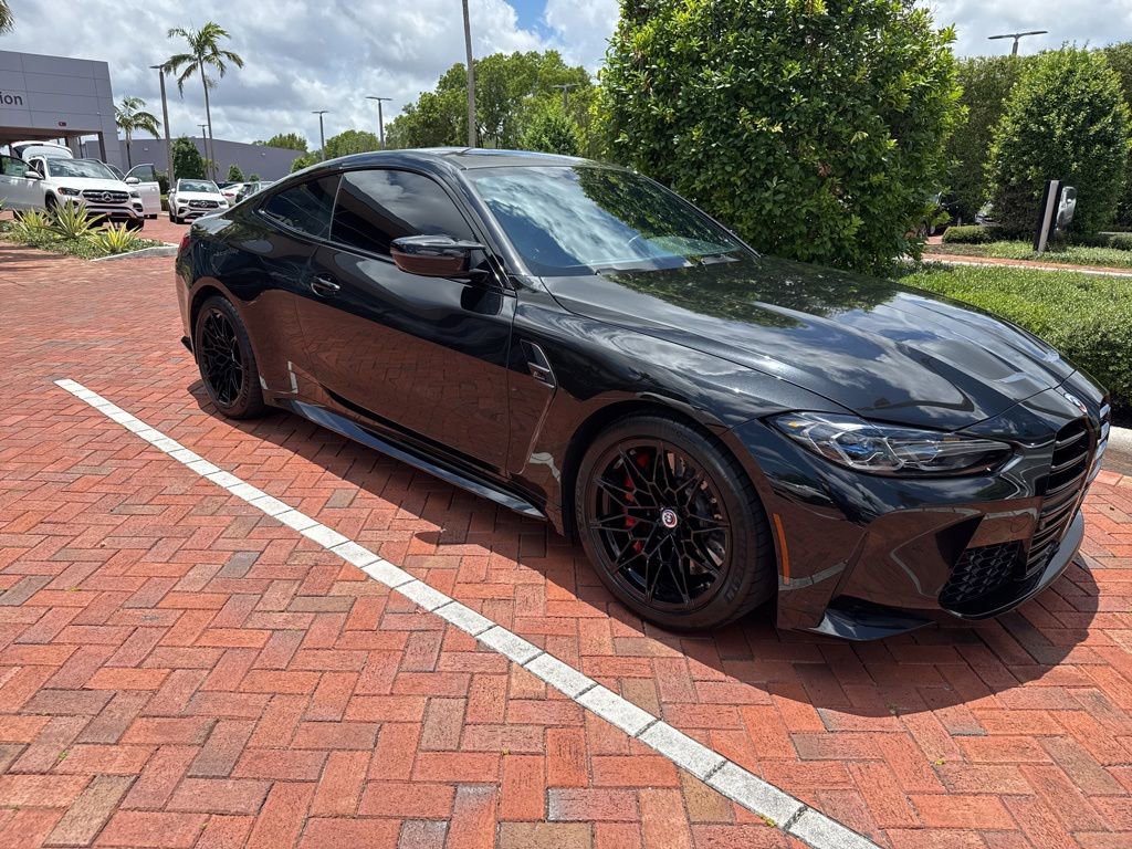 Used 2021 BMW M4 Competition w/ Executive Package RWD image 7