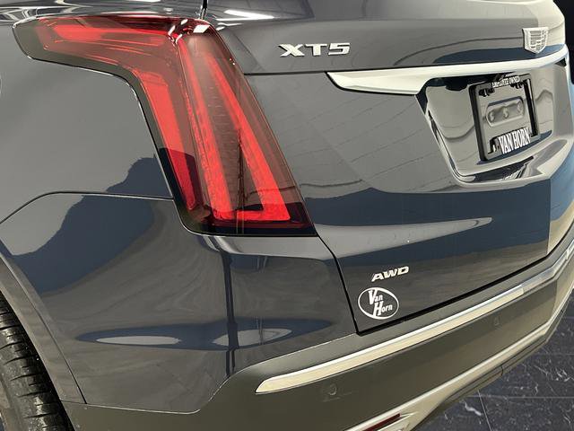 Used 2024 Cadillac XT5 Premium Luxury image 35