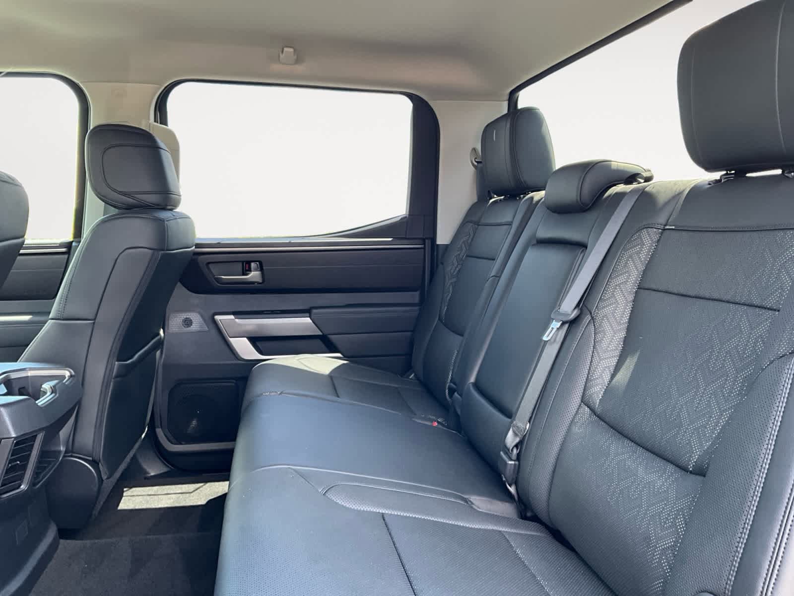 Used 2023 Toyota Tundra SR5 w/ SR5 Premium Package RWD image 15