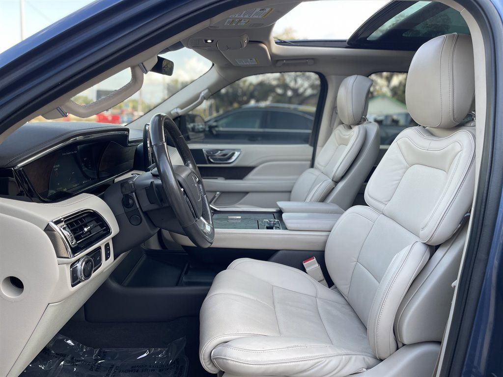 Used 2018 Lincoln Navigator L Select w/ Technology Package RWD image 23