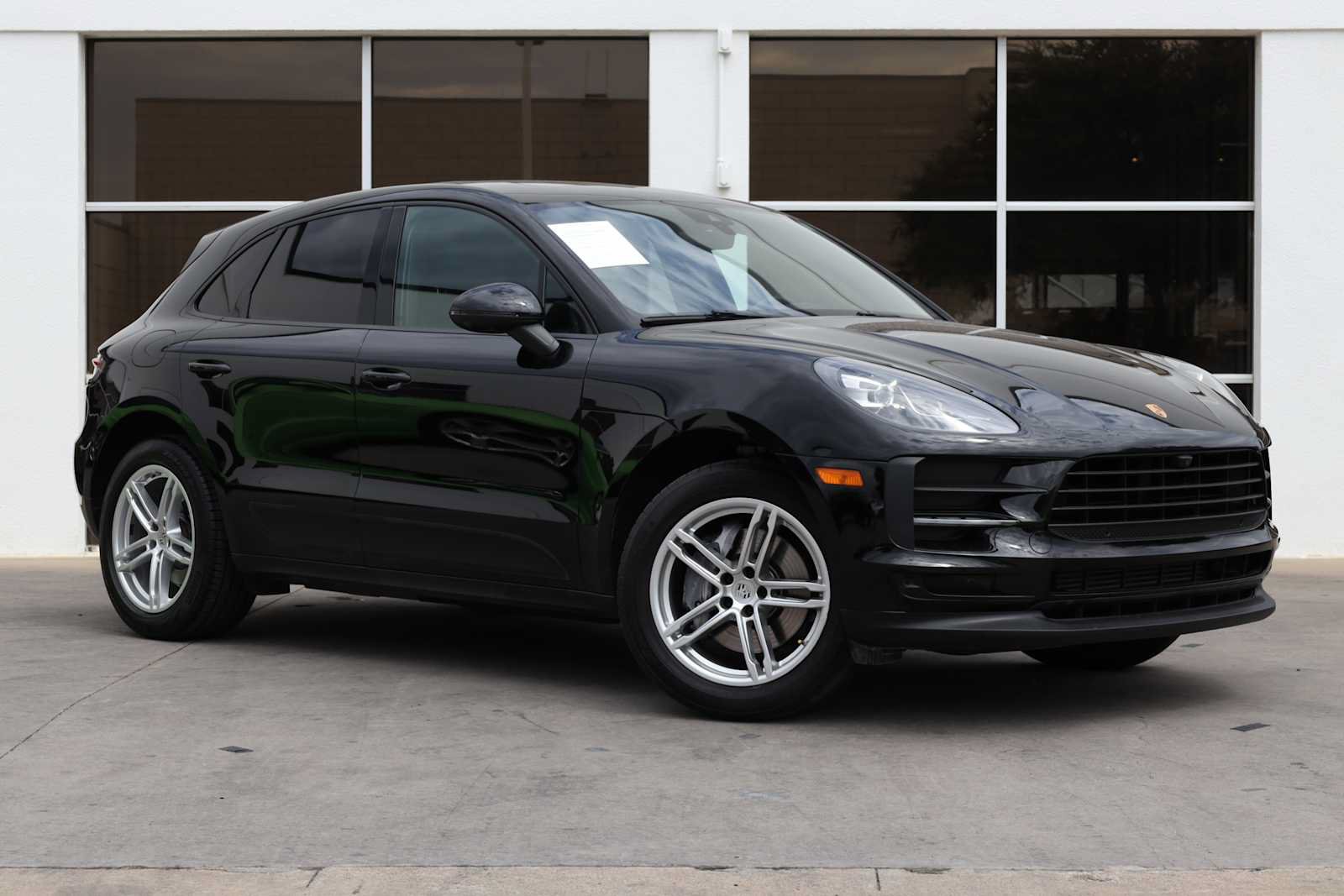 Used 2021 Porsche Macan AWD/4WD image 7