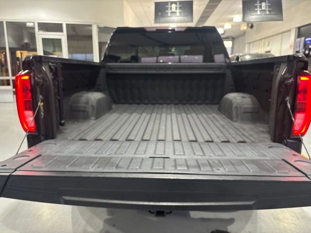 Used 2022 GMC Sierra 1500 Elevation w/ Driver Alert Package I AWD/4WD image 30