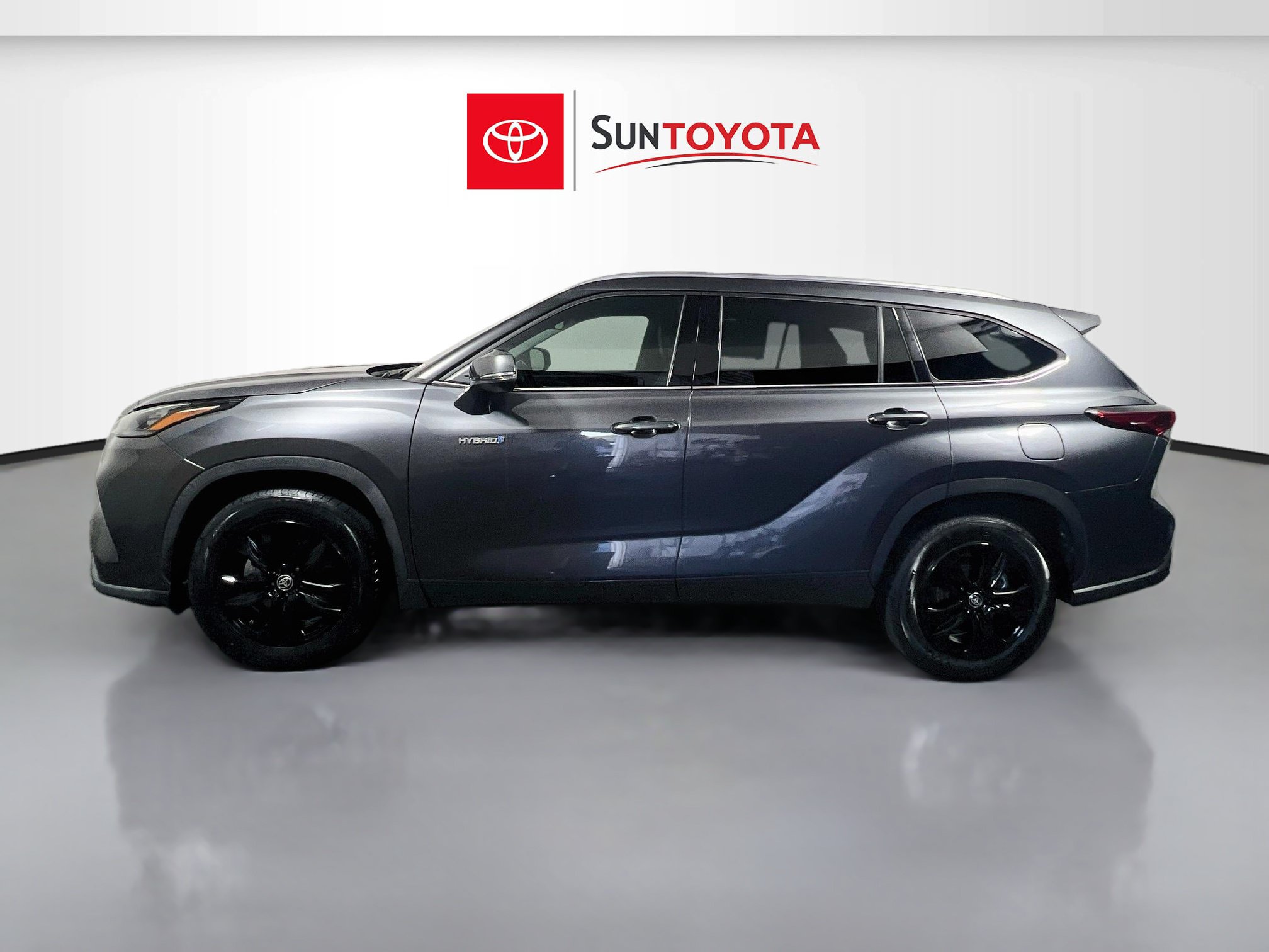 Used 2020 Toyota Highlander XLE FWD image 7