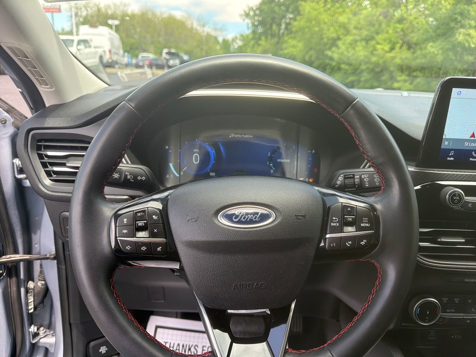 Used 2022 Ford Escape SEL w/ SEL Stealth AWD Package image 12