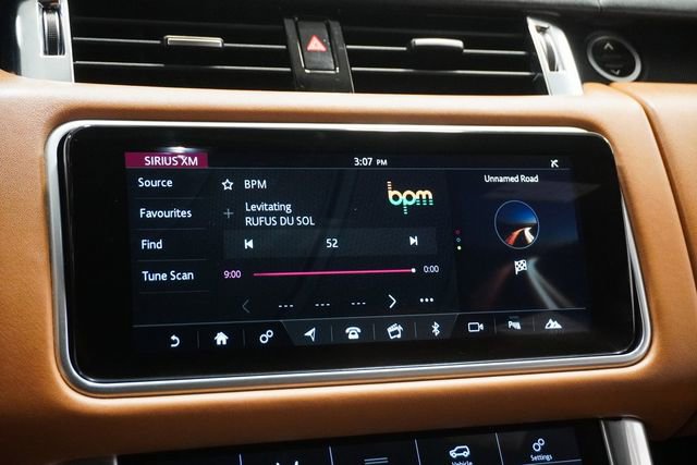 Used 2022 Land Rover Range Rover Sport SVR image 30