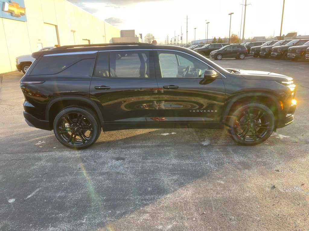 New 2026 Chevrolet Traverse LT w/ Driver Confidence Package image 8