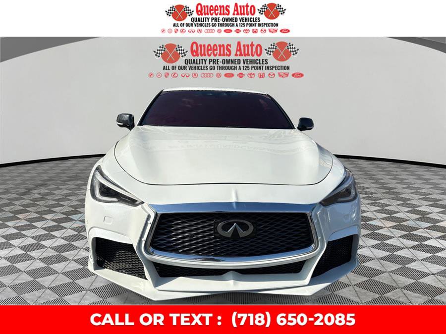 Used 2018 INFINITI Q60 Red Sport 400 AWD/4WD image 1