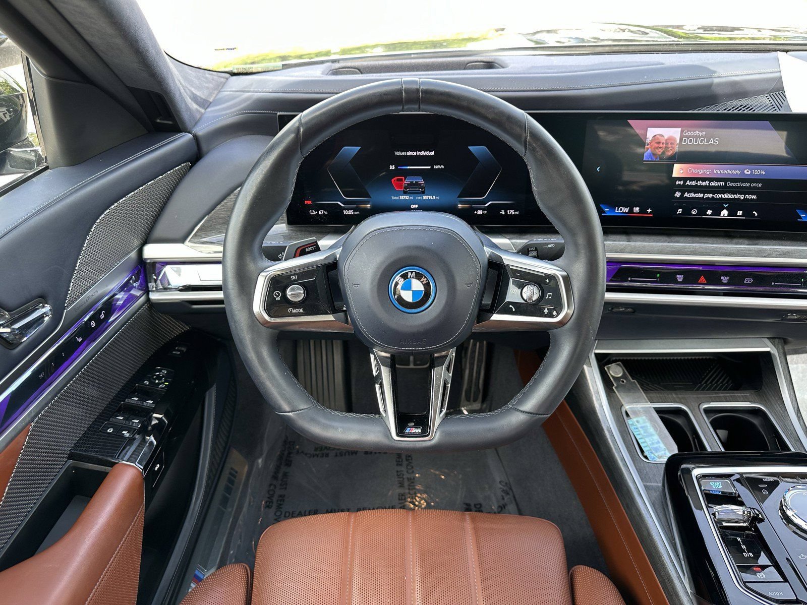 Used 2023 BMW i7 xDrive60 AWD/4WD image 12
