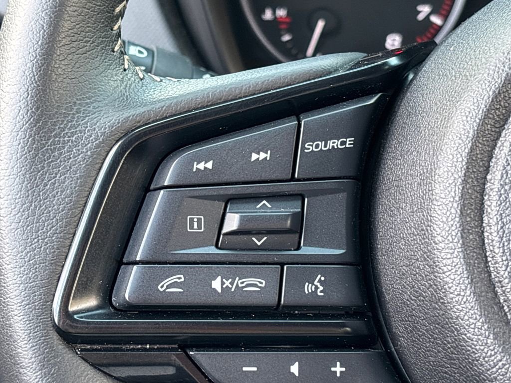 Used 2025 Subaru Forester Premium AWD/4WD image 27