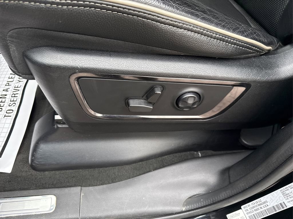 Used 2022 RAM 1500 Limited image 43