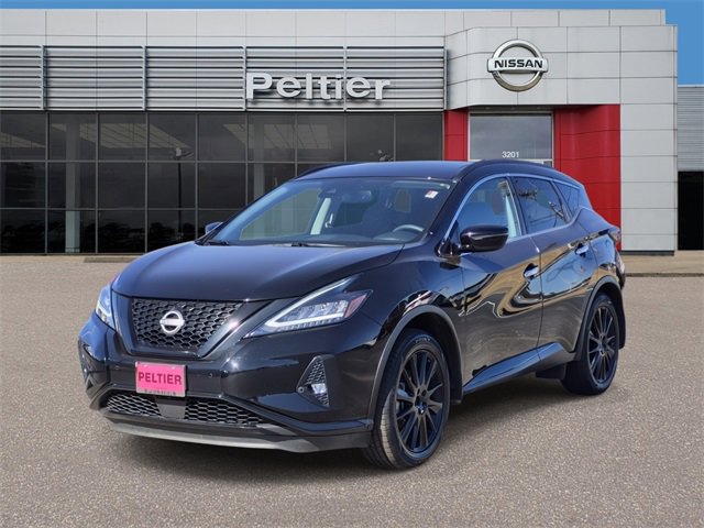 Used 2024 Nissan Murano SV w/ SV Midnight Edition Package image 3