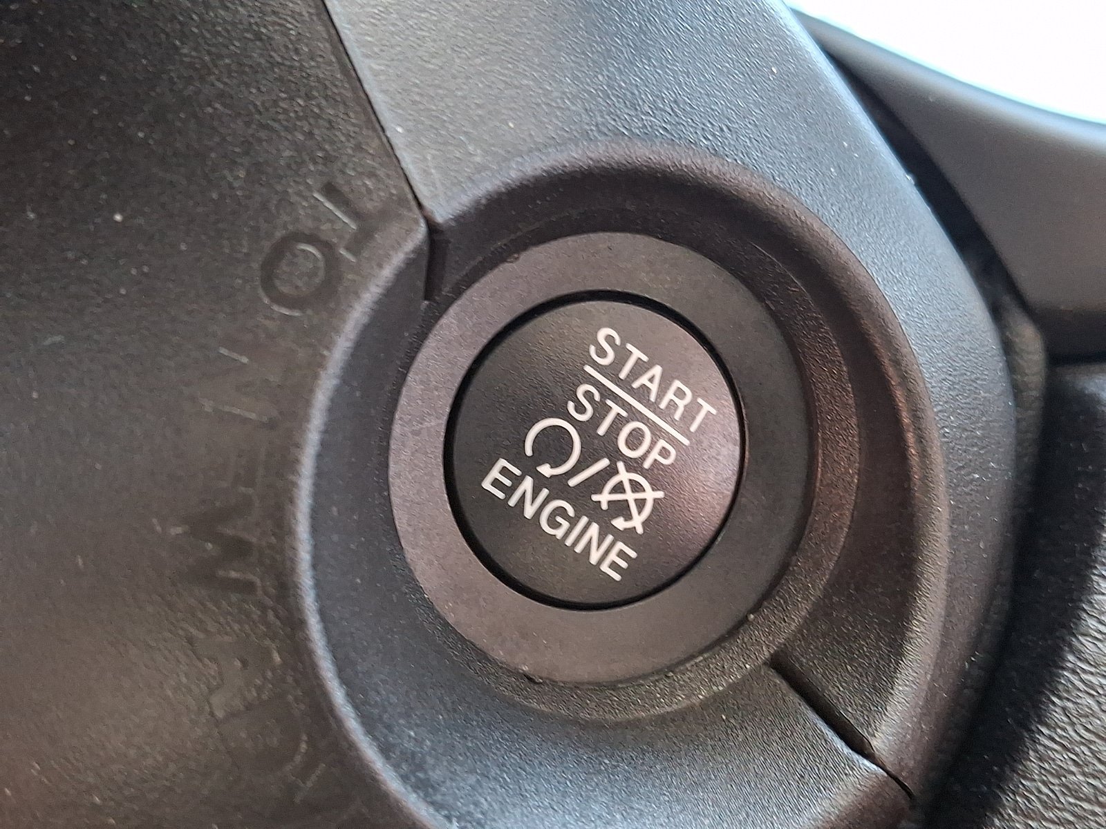 Used 2022 Jeep Renegade Latitude AWD/4WD image 23