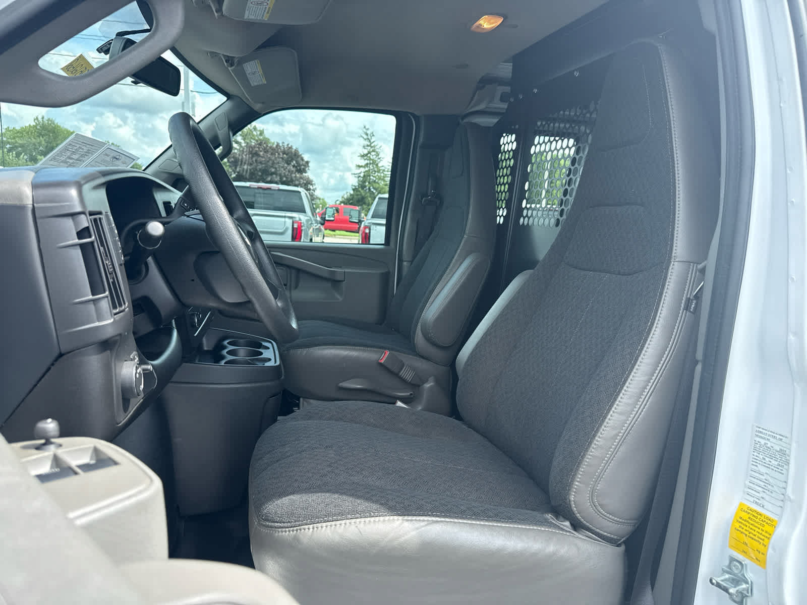 Certified 2025 Chevrolet Express 2500 w/ Driver Convenience Package RWD image 9