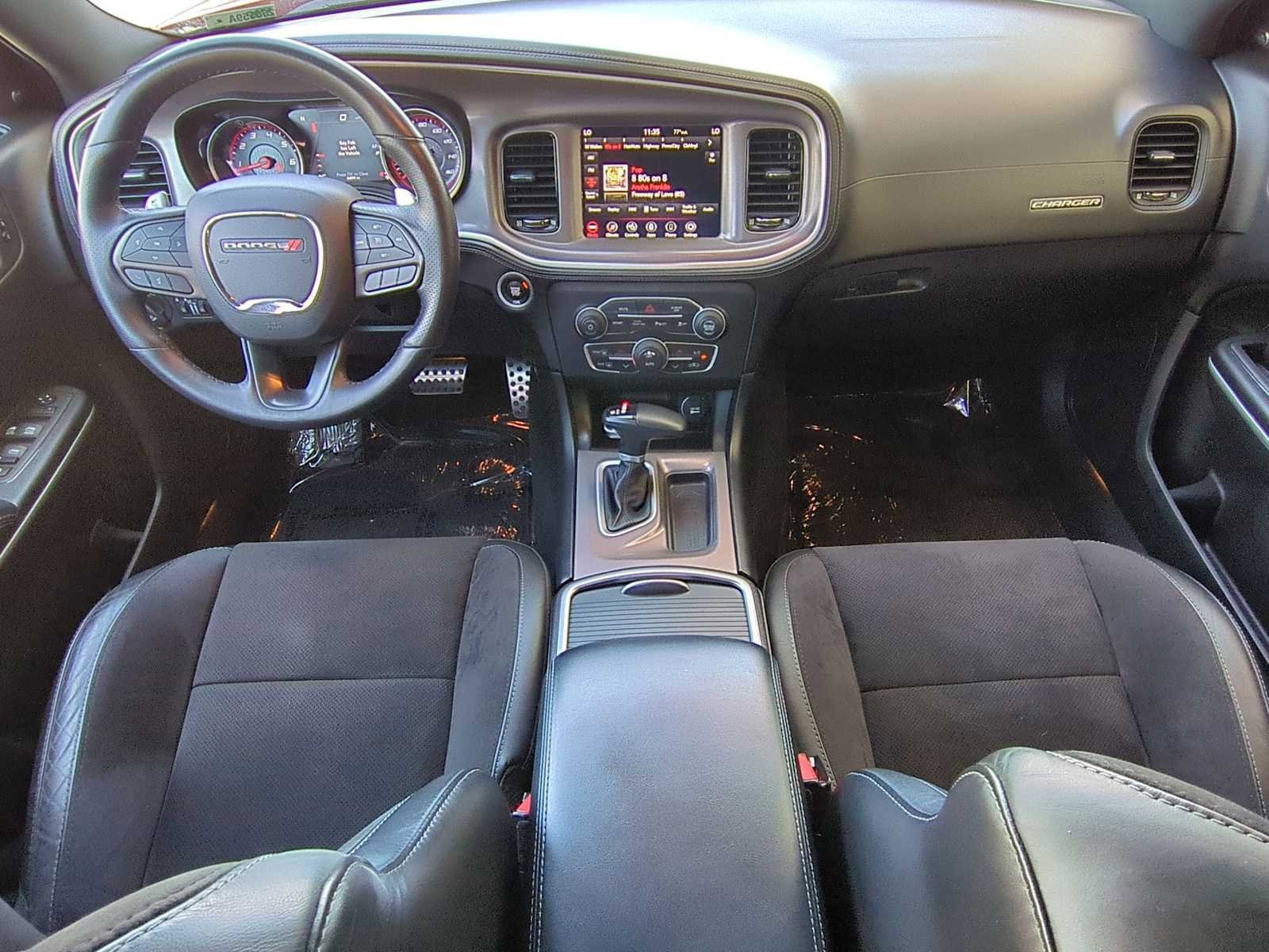 Used 2022 Dodge Charger R/T w/ Plus Group RWD image 13