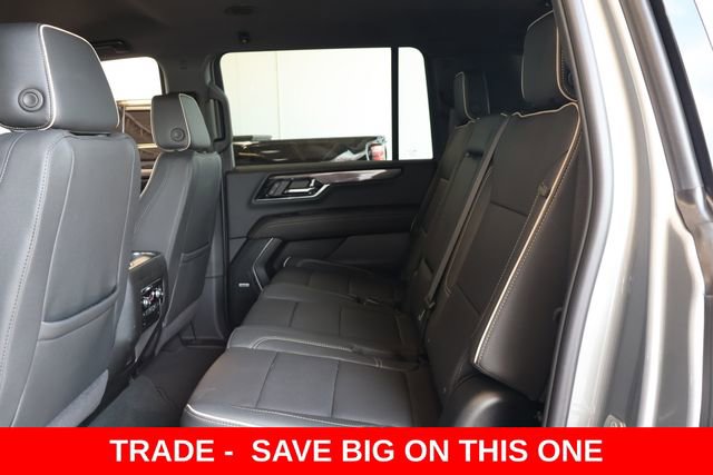 Used 2026 GMC Yukon XL Elevation image 19