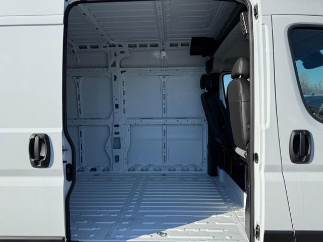 New 2026 RAM ProMaster 2500 w/ Cold Weather Group image 5