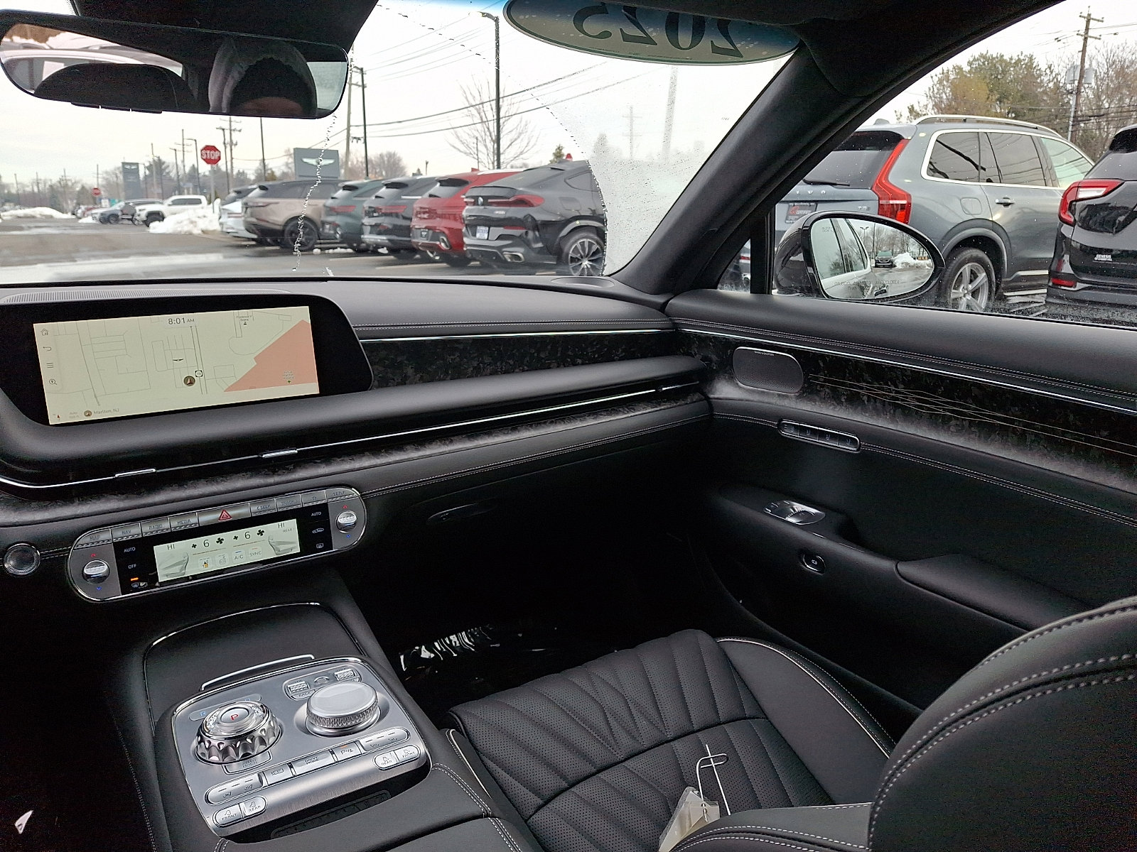 Certified 2025 Genesis G90 3.5T image 16