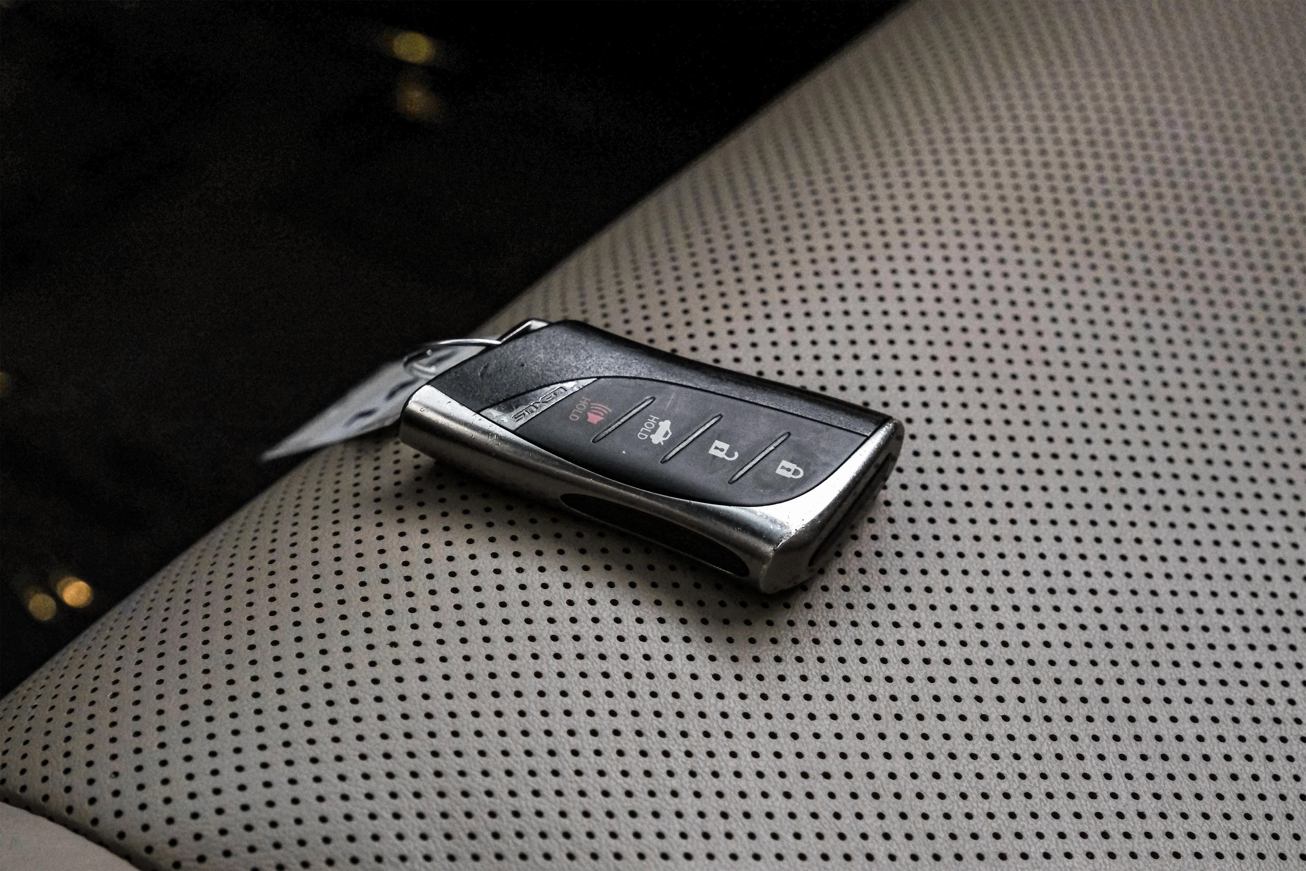 Used 2021 Lexus LS 500 w/ Accessory Package (Z1) image 62