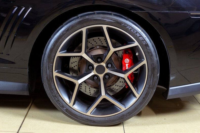 Used 2013 Chevrolet Camaro ZL1 RWD image 9