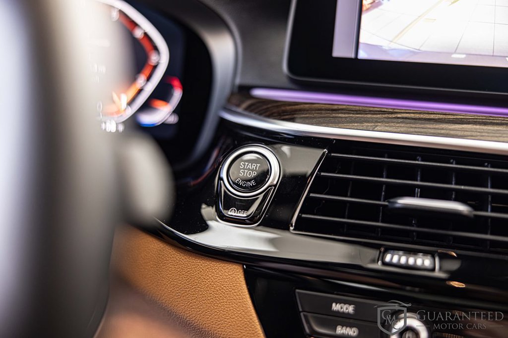 Used 2023 BMW 530i xDrive w/ Convenience Package AWD/4WD image 29