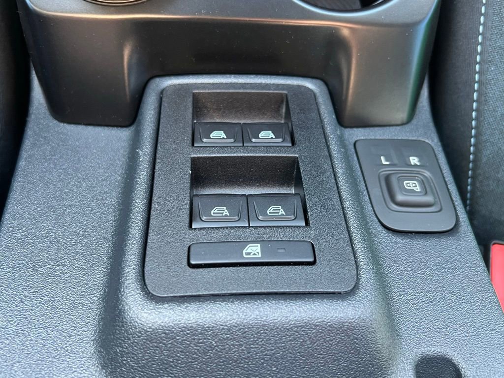 Used 2025 Ford Bronco Heritage Edition image 31