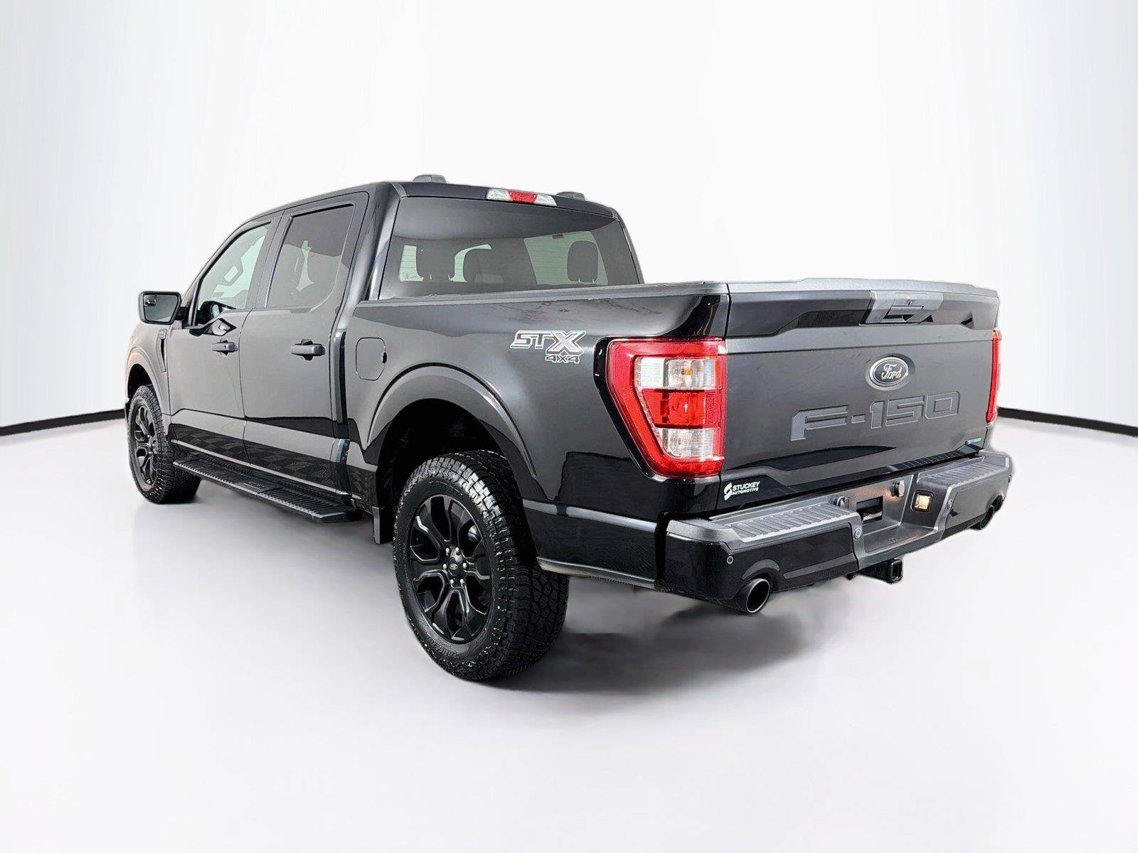 Used 2023 Ford F150 XL w/ STX Black Appearance Package AWD/4WD image 9