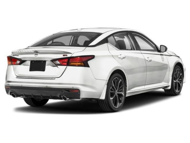New 2025 Nissan Altima 2.5 SR w/ SR Premium Package FWD image 3