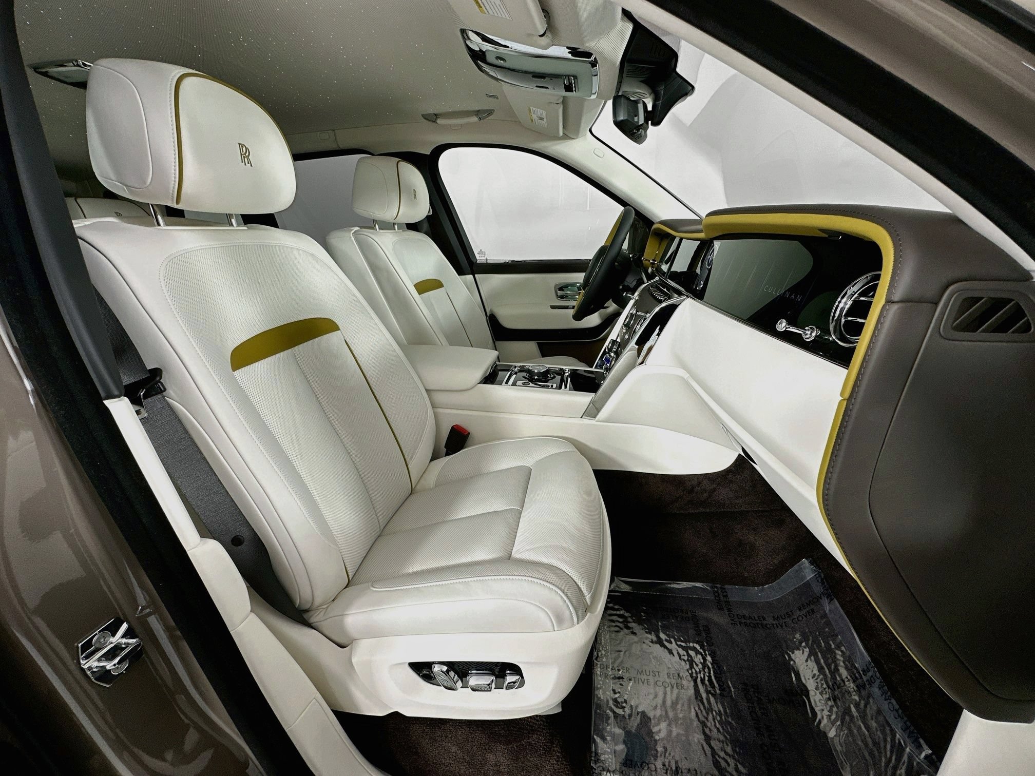 New 2027 Rolls-Royce Cullinan AWD/4WD image 26