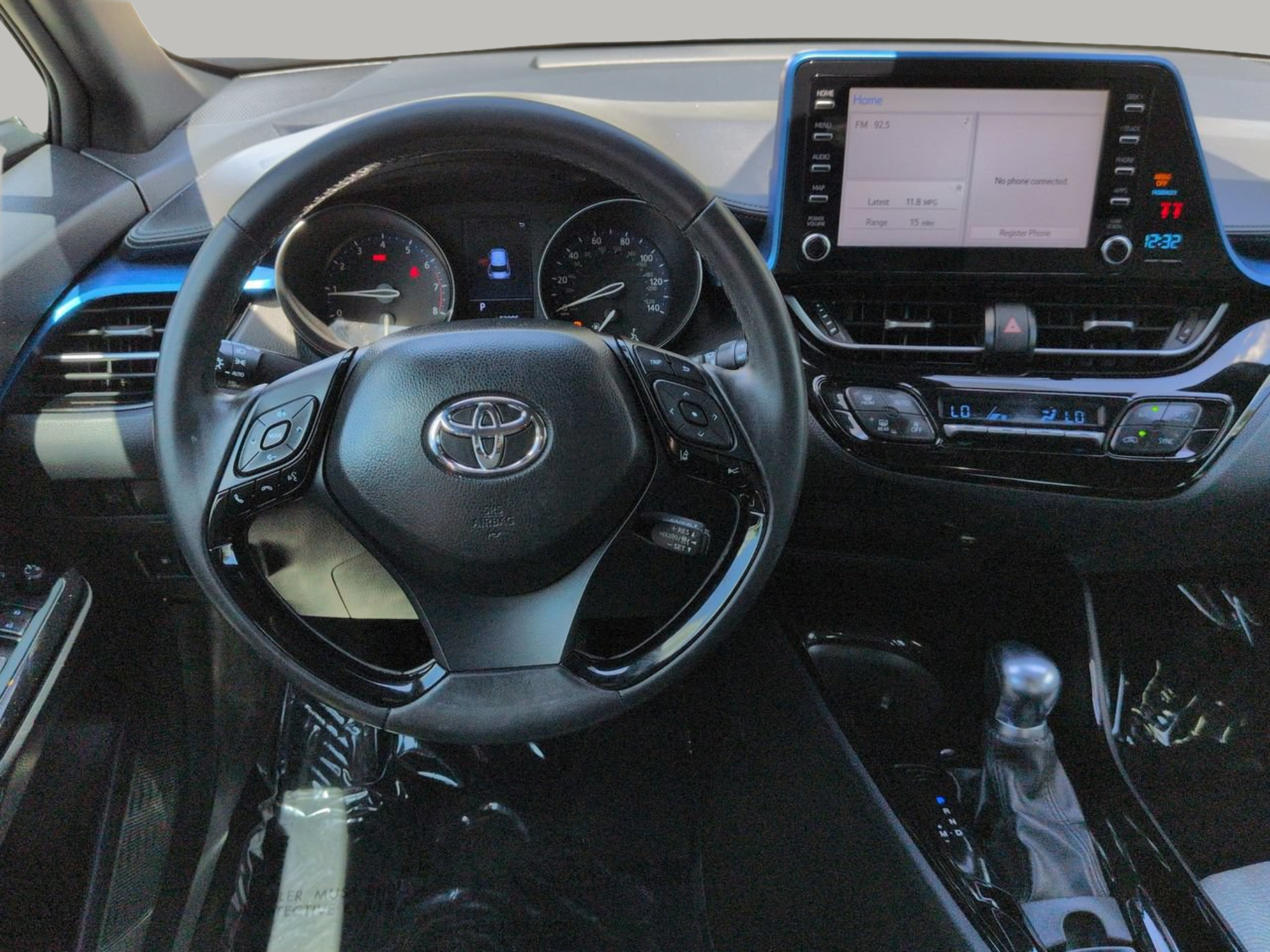 Used 2019 Toyota C-HR XLE FWD image 18