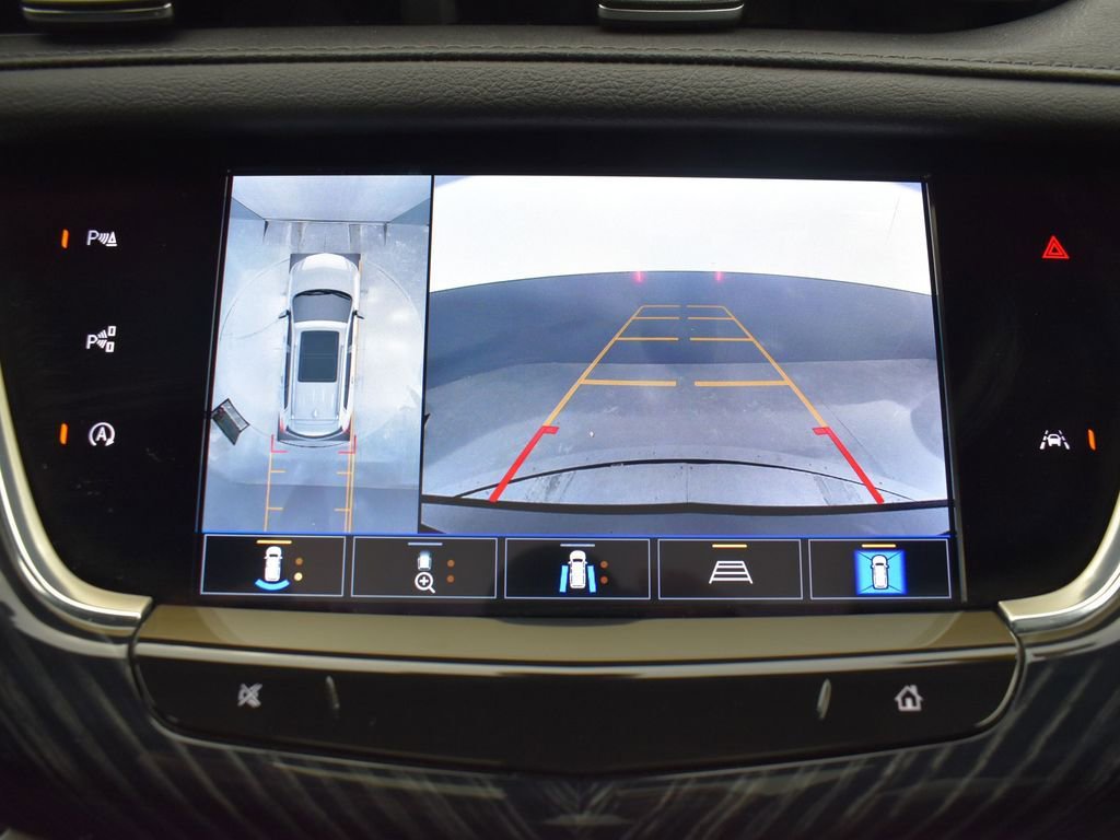 Used 2024 Cadillac XT6 Premium Luxury w/ Technology Package image 21