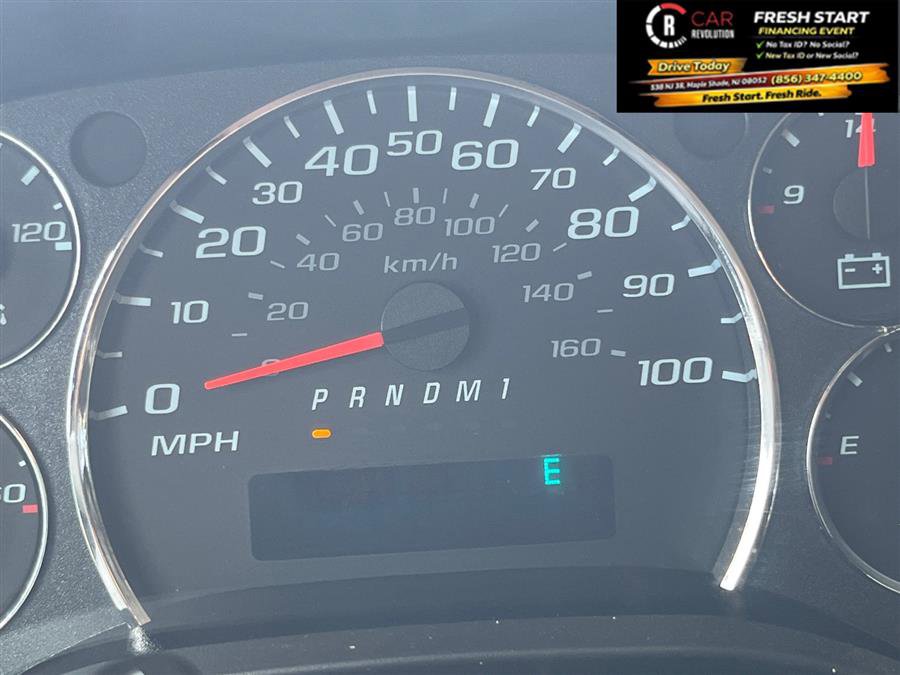Used 2024 Chevrolet Express 3500 LT w/ LT Preferred Equipment Group RWD image 23