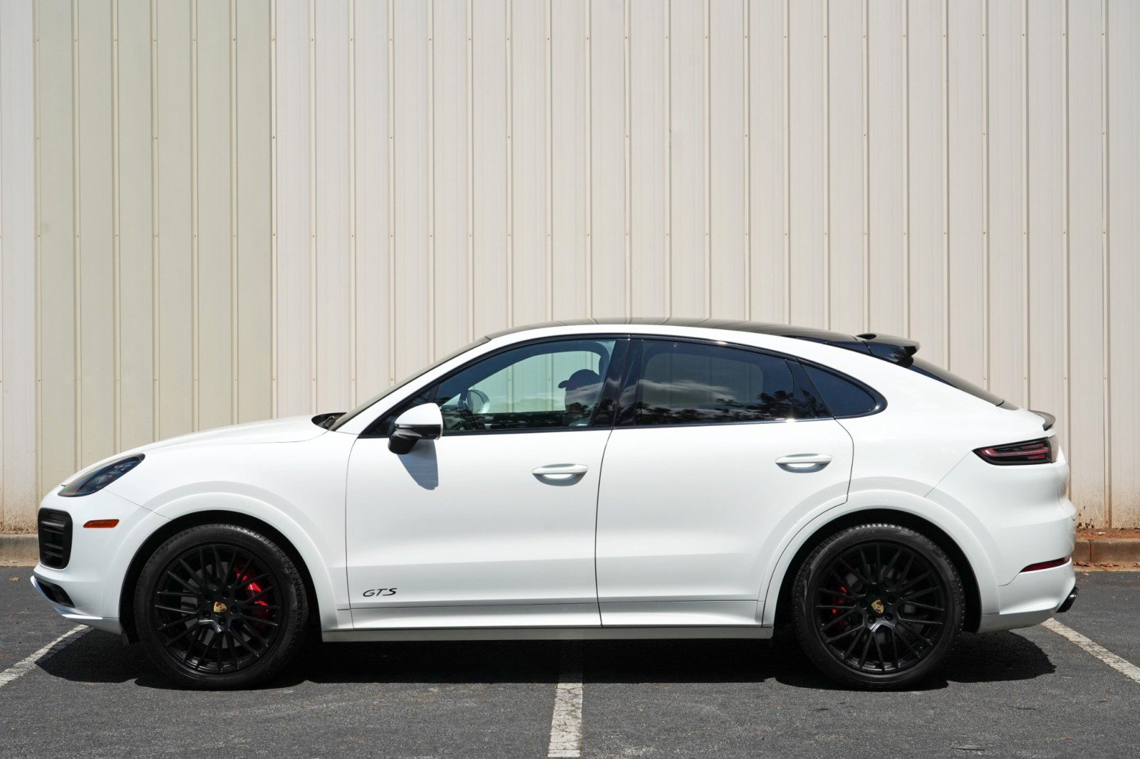 Used 2023 Porsche Cayenne GTS AWD/4WD image 58