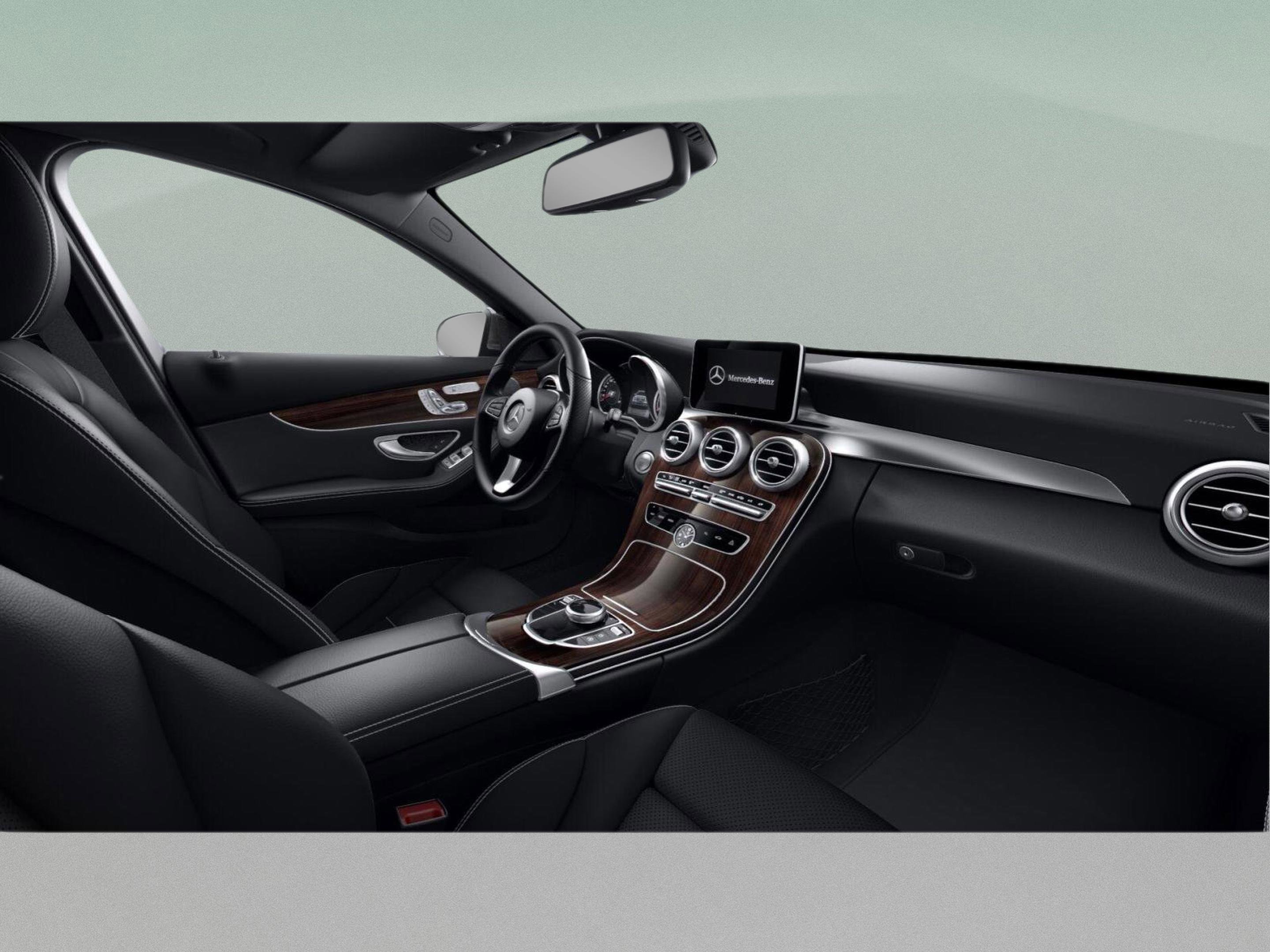 Used 2018 Mercedes-Benz C 300 4MATIC Sedan image 40