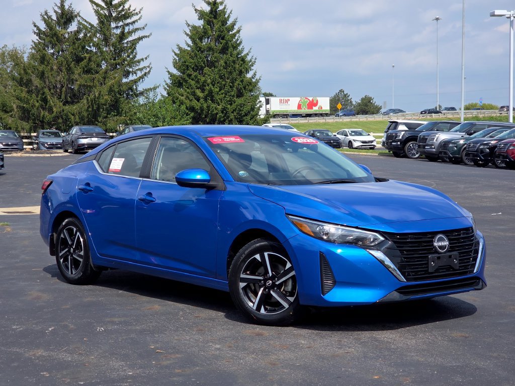 Certified 2025 Nissan Sentra SV FWD image 2