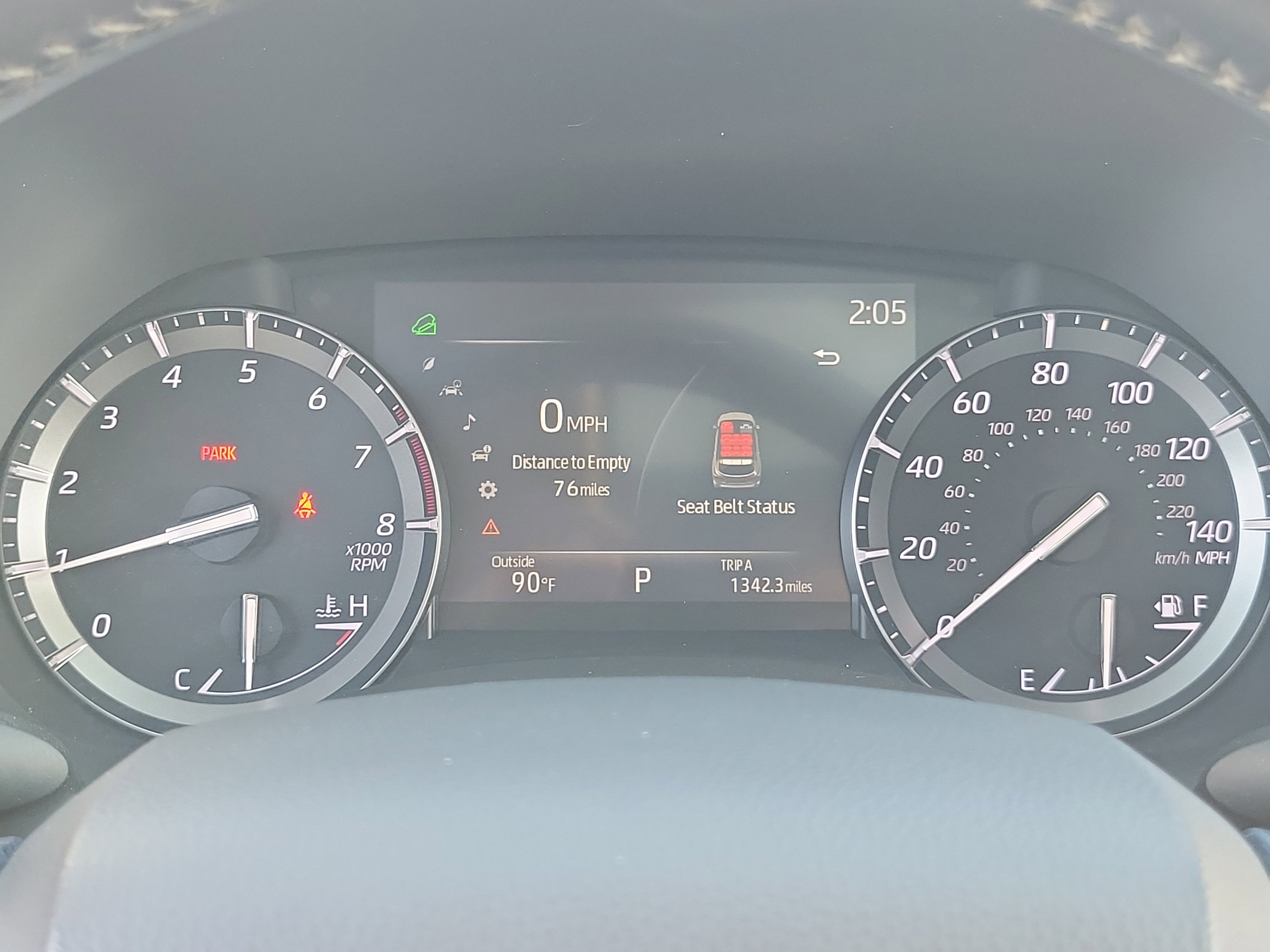 Used 2020 Toyota Highlander XLE image 29