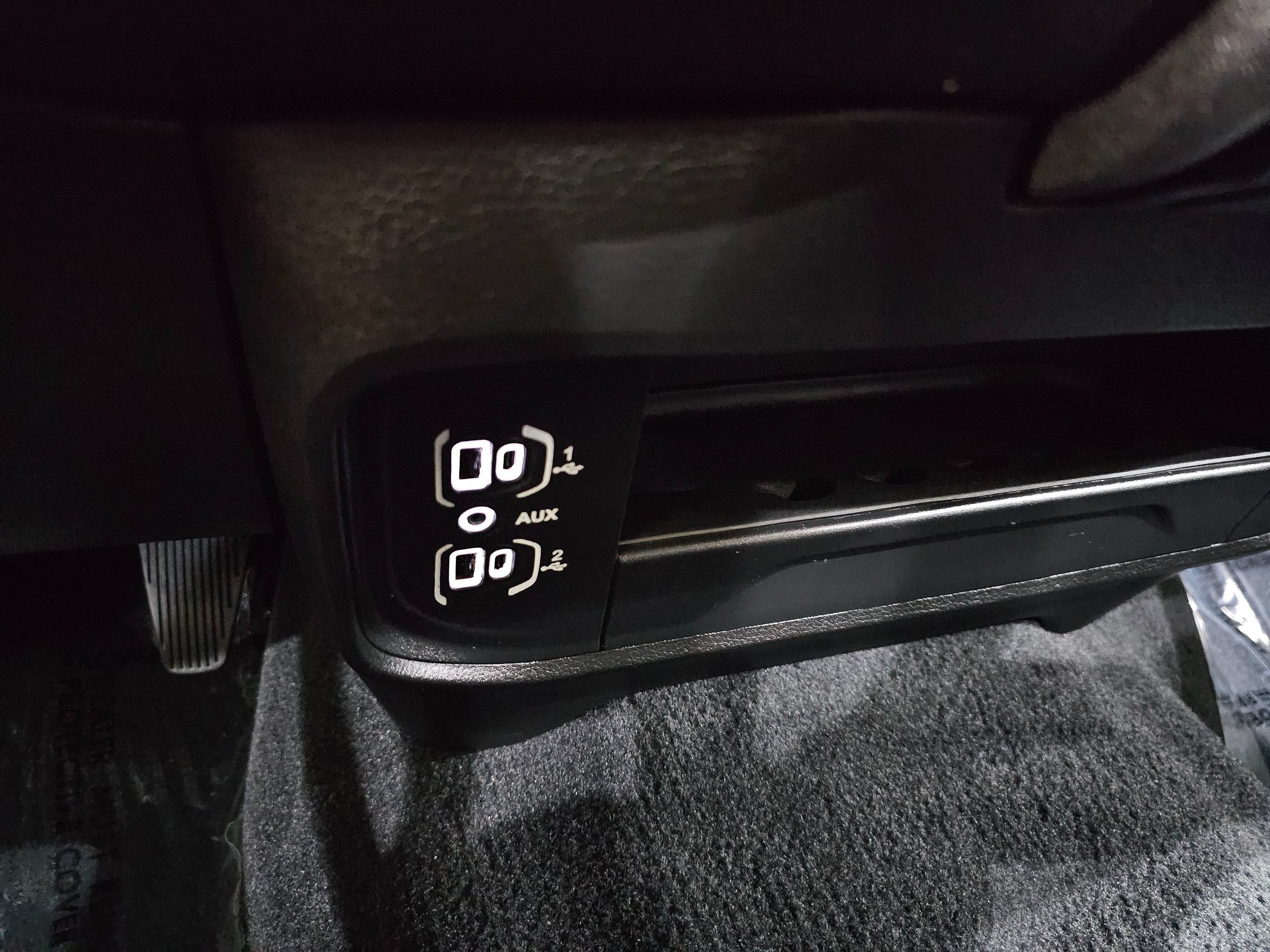 Used 2025 RAM 3500 Tradesman AWD/4WD image 41