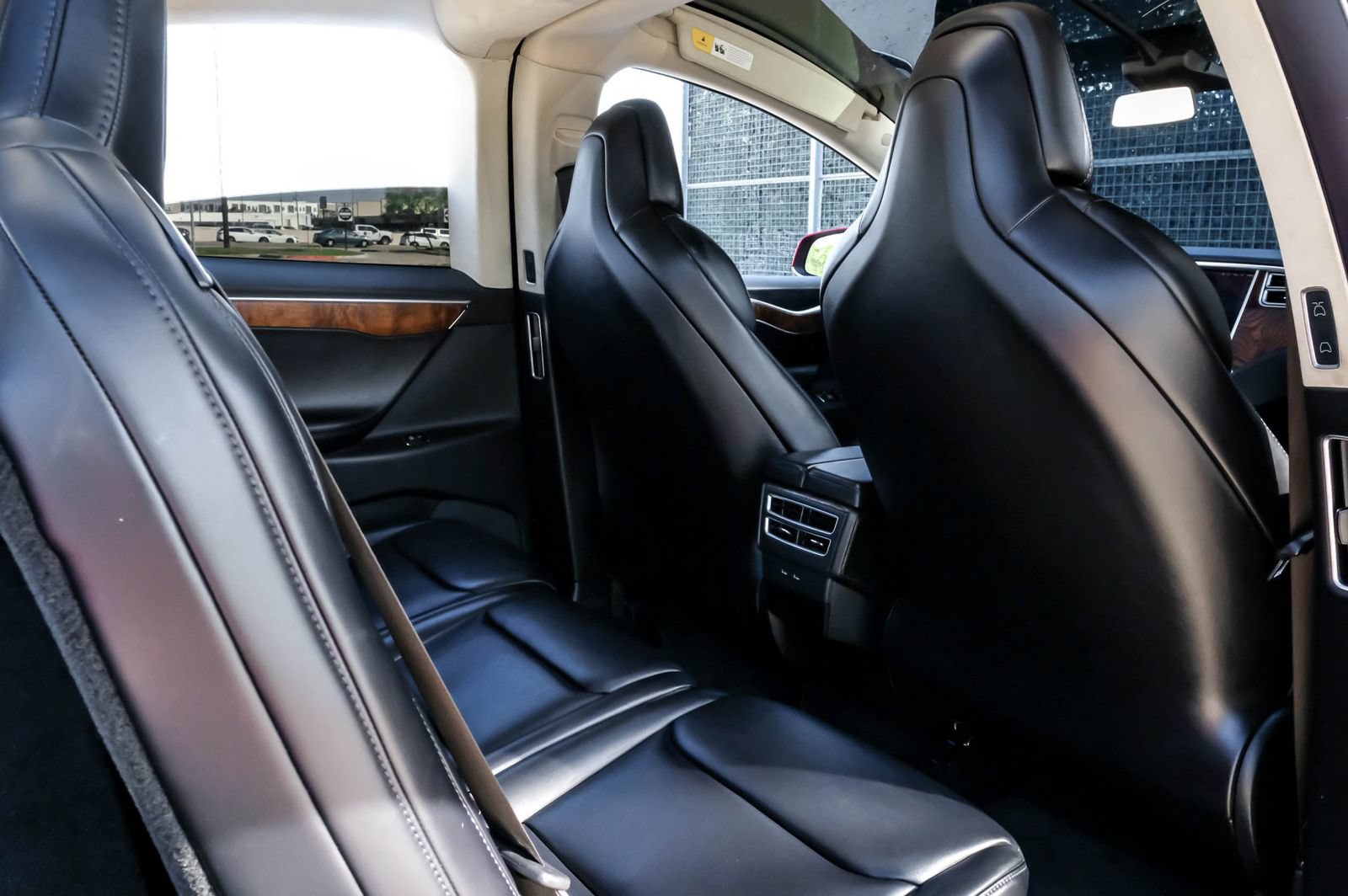 Used 2017 Tesla Model X 75D AWD/4WD image 35