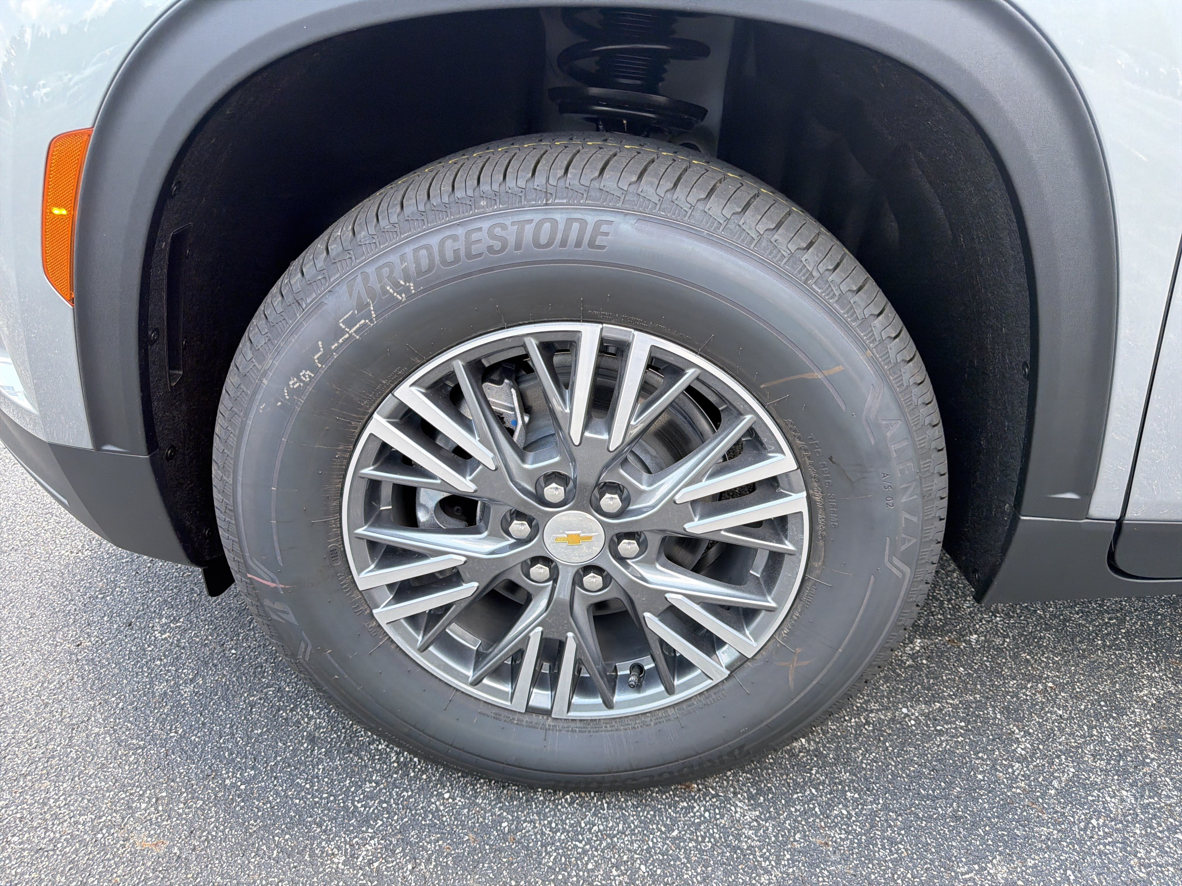 New 2026 Chevrolet Traverse LT FWD image 11