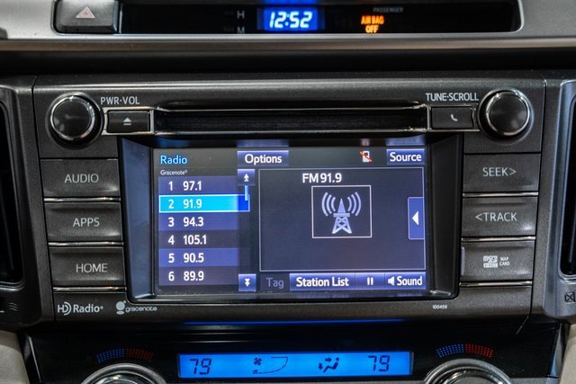 Used 2015 Toyota RAV4 XLE image 21