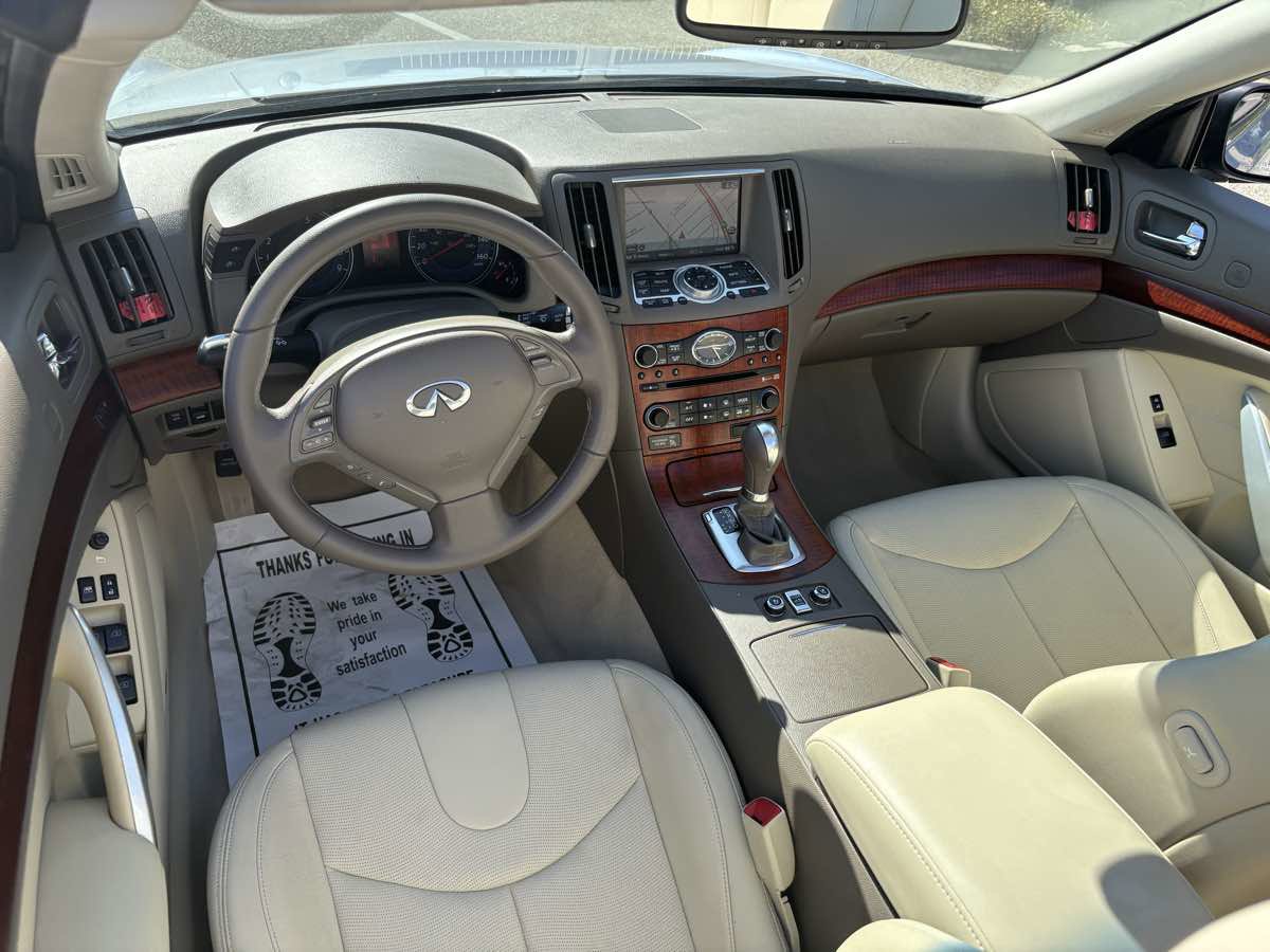 Used 2009 INFINITI G37 Sport w/ Premium Pkg image 46