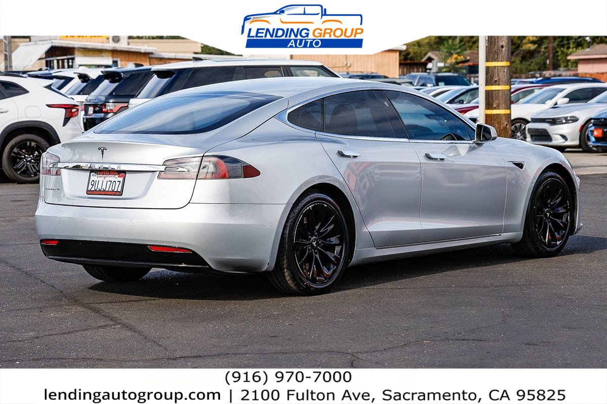 Used 2016 Tesla Model S 70D AWD/4WD image 4