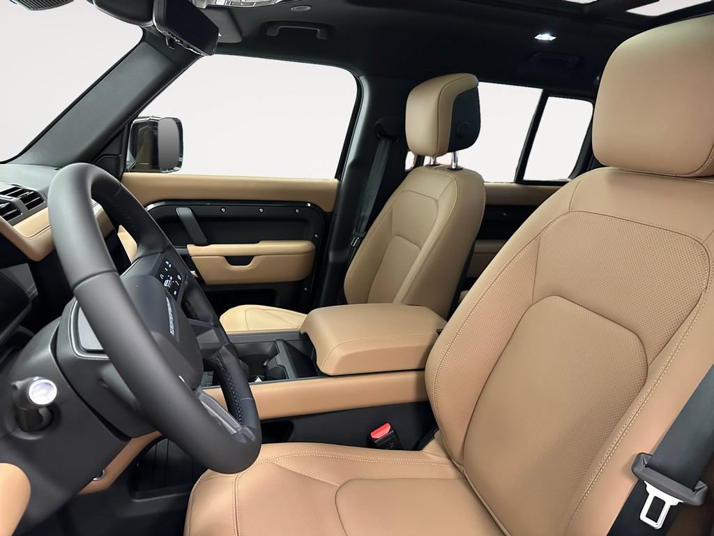 New 2026 Land Rover Defender 110 S AWD/4WD image 9